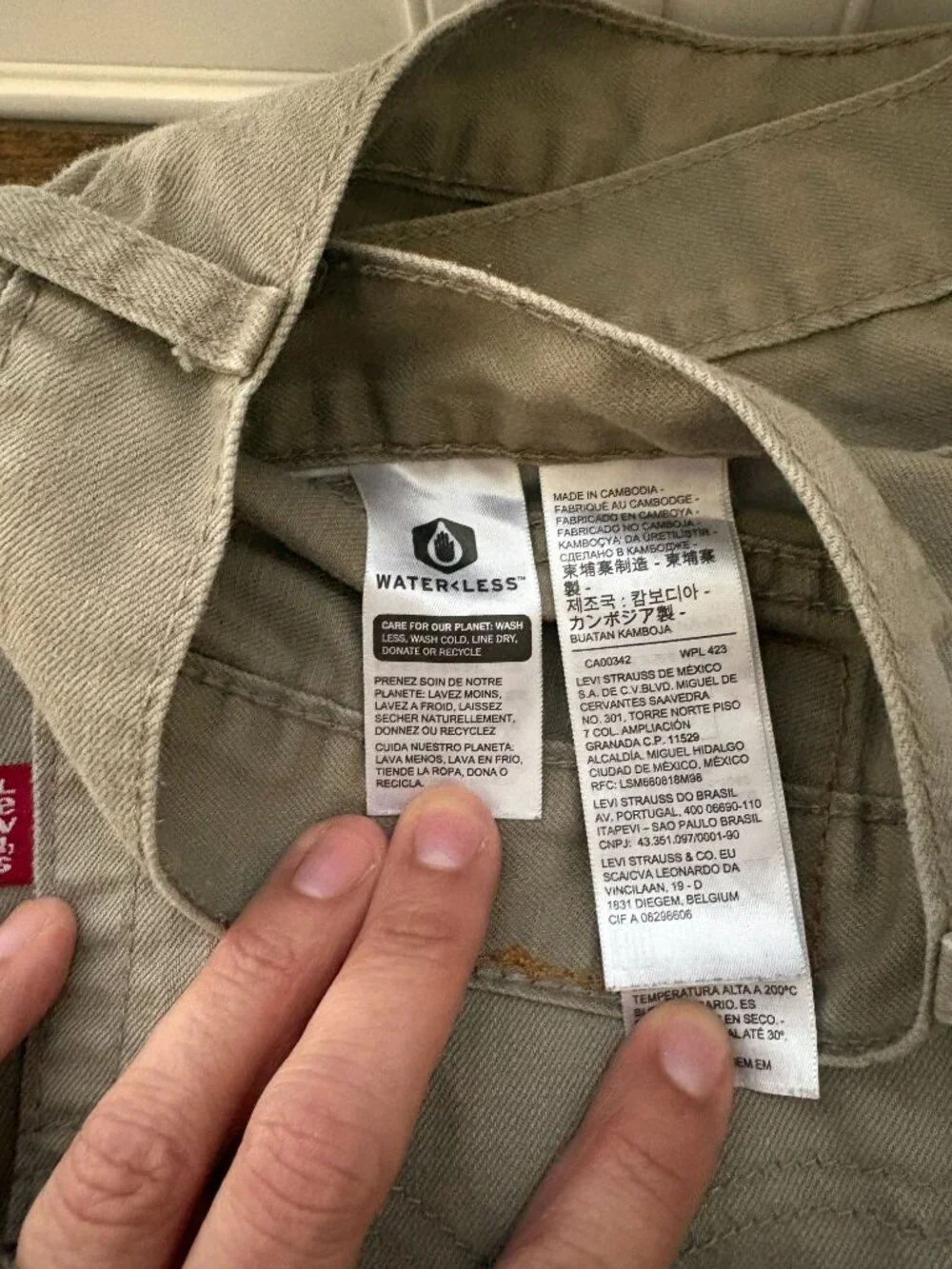 🛍️ Levi’s 559 Relaxed Straight Fit Tan Khaki Denim Jeans W33 L34